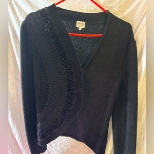 Women’s Armani Collezioni black Shrug sweater size 6 very beautiful